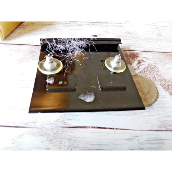 Stunning Vintage 1980s Green and Blue Enameled Earrings - Picture 3 of 4